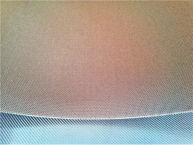 2._nomex_7mm-800×600-1.webp Nomex/aramid honeycomb 48 kg / 7 mm
