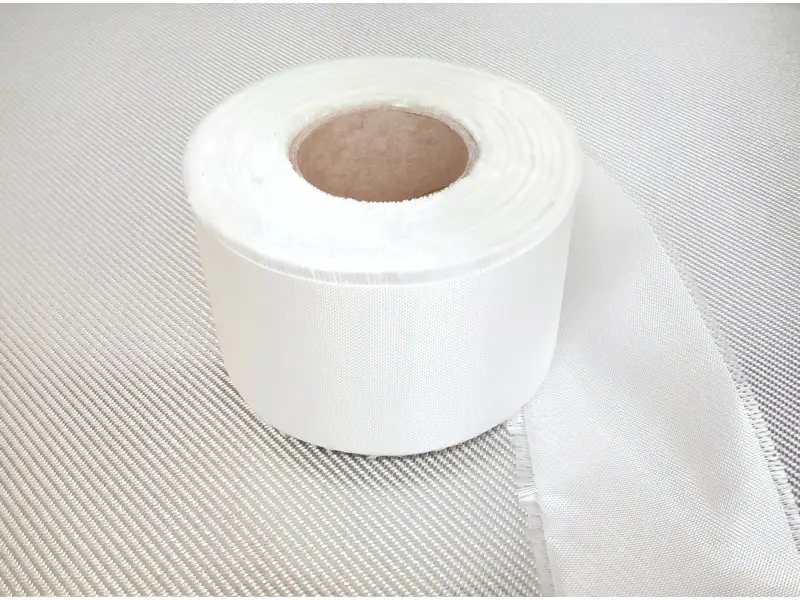 tg143p10_1-800x600w.webp Fiberglass tape roll Width 10 cm TG143P10
