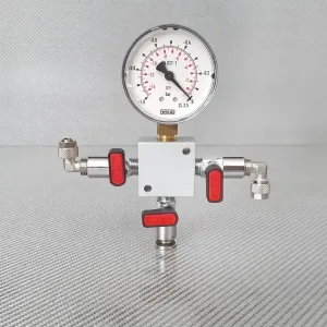 Vacuum kit with small pump